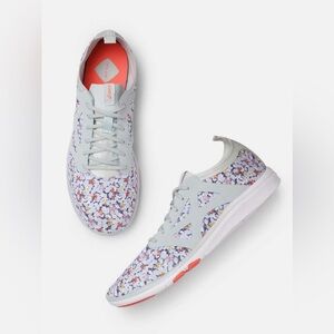 NWOB Asics x Liberty Fit Yui Se Floral Sneaker size 8.5